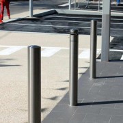 Poteau de ville inox à tête bombée