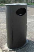 Poubelle elliptique extérieure avec cendrier - 110 L