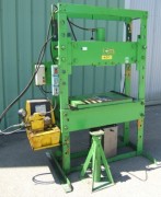 Presse hydraulique motorisée - Force 50 tonnes