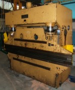 Presse plieuse hydraulique force 60 tonnes