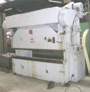 Presse plieuse mécanique