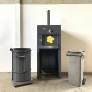 Tasseur de poubelles 180 à 240 L - Force 2,5 tonnes