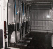 Pupitre d'intérieur pour voiture utilitaire