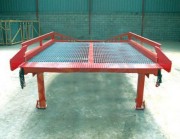 Quai de chargement mobile poids lourds