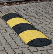 Ralentisseur de vitesse caoutchouc