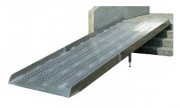 Rampe de chargement à surface antidérapante - Longueur 1505 à 5985 mm - Largeur 800 mm - Capacité 400 kg/paire