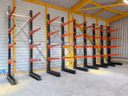Rayonnage cantilever pour charges lourdes et/ou longues