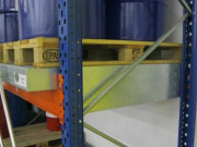 Rayonnage de rétention bac à encastrer pour rack à palettes