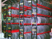 Rayonnage semi lourd pièces automobiles