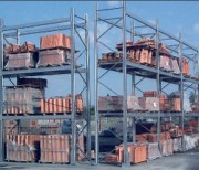 Rayonnages à palettes exterieur