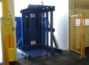 Retourneur de palette à 2 plateaux - Capacité : 2000 kg - Ouverture : 0.64 à 2 m