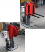 Retourneur de pièces à levage hydraulique