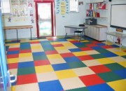 Revêtement sol crèche école en dalle PVC