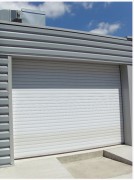 Rideau métallique motorisé isolé - Lames type DP 106