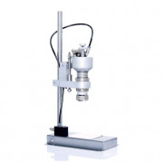 Sertisseuse pneumatique pour parfum  