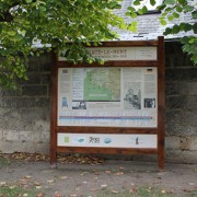 Panneau d'information touristique