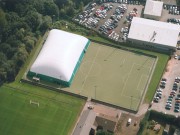 Structure gonflable pour terrains de sport