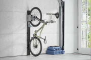 Support vélo mural vertical automatique - L.35,7 cm x P.18,3 cm x H.176,2 cm