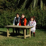 Table de jardin pour enfants en bois de pin nordique