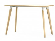 Table de restaurant stratifiée