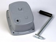 Treuil démultiplié à manivelle