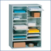 Trieurs de courriers à tablettes amovibles