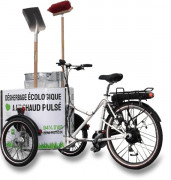 Triporteur collecte déchets