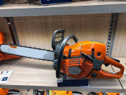 Tronçonneuse à bois électrique - Cylindrée : 70.1 cm³ - Puissance : 4.3 kW