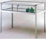 Vitrine comptoir aluminium avec étagère miroir