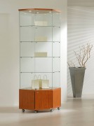 Vitrine d'angle commerce