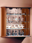 Vitrine en verre murale sur mesure