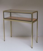 Vitrine table d'exposition