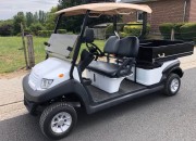 Voiturette de golf utilitaire a benne de chargement